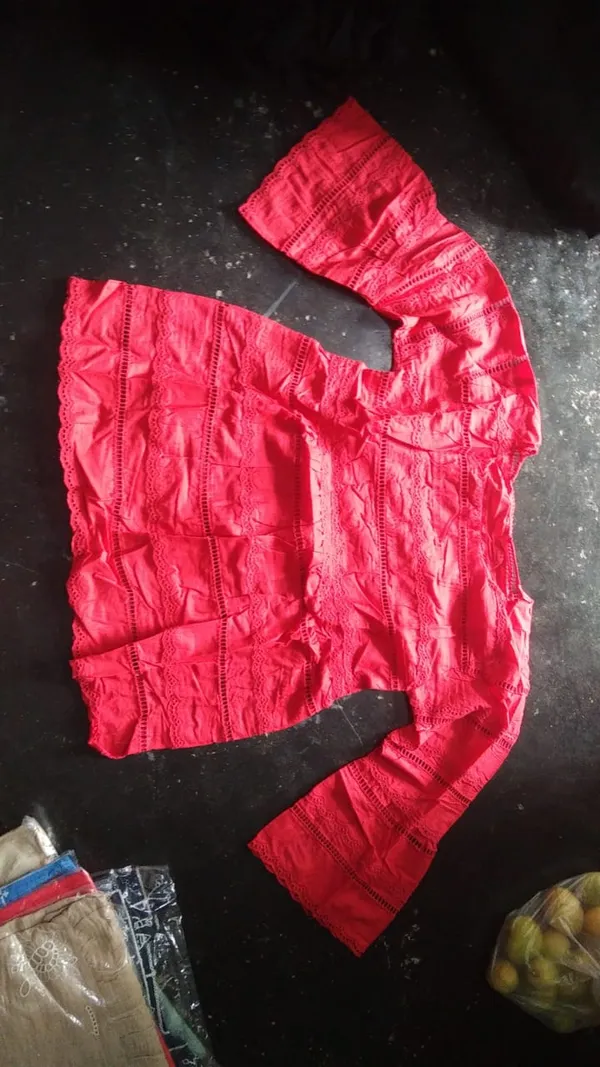 Red_Printed_Long_Sleeve_Blouse_for_Women