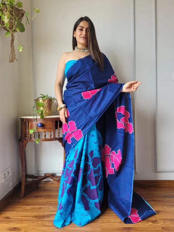 Blue_Mul_Mul_Cotton_Floral_Print_Saree_For_Women