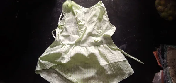 Light_Green_Checked_Sleeveless_Dress_for_Baby_Girls