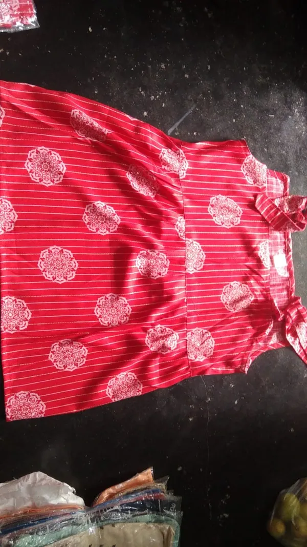 Red_Printed_Dress_For_Girls
