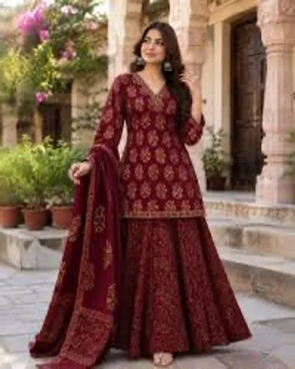 GOPI_DRESS_WITH_SKIRT_&_MALMAL_DUPATTA_💃_🌿_Beautiful_Party_Wear_Collection_🌿