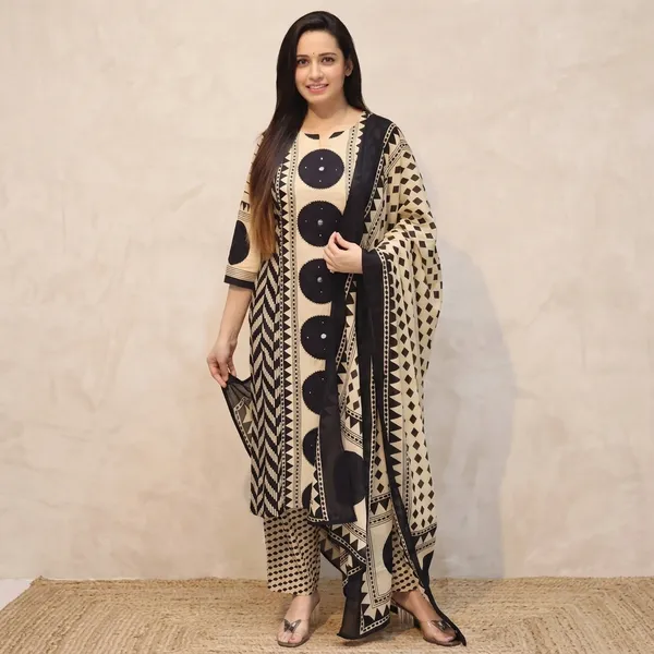 Black_Pure_Cotton_Kurta_Set_For_Women
