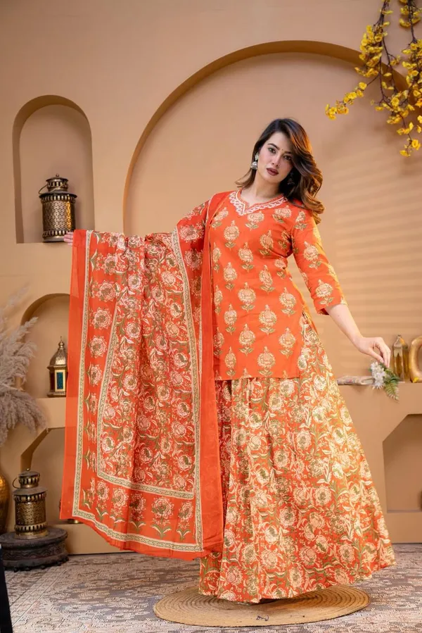 Upgrade_Your_Ethnic_Wardrobe_With_Our_Beautiful_Cotton_Kurti_&_Skirt_Set