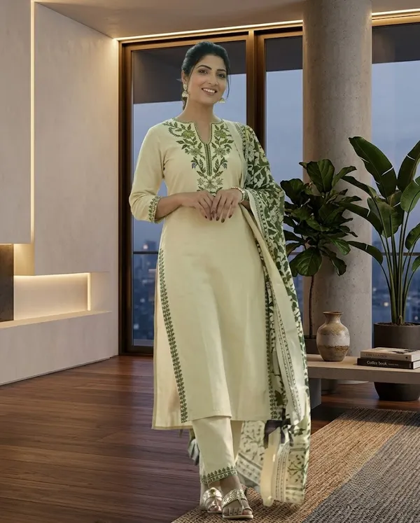 White_Pure_Handloom_Khadi_Cotton_Kurta_Set_For_Women
