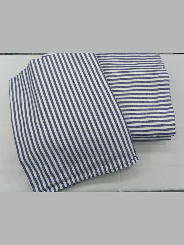 bedsheet-blue-white-lining
