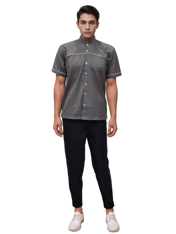 helping-staff-shirt-mountain-mist-with-cream-piping