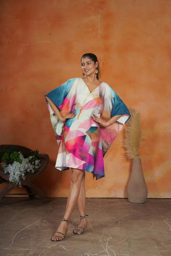 Multicolor_Rayon_Abstract_Print_Kaftan_For_Women