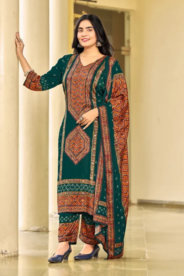 Multicolor_Muslin_Printed_Kurta_Set_For_Women