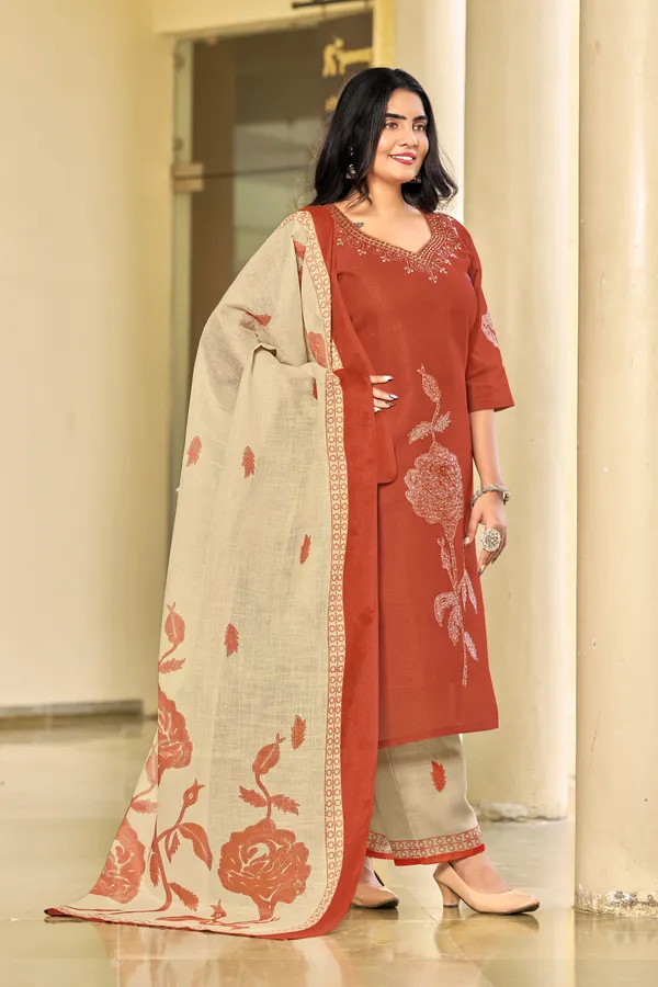 Red_Lilan_Simar_Embroidered_Kurta_Set_For_Women