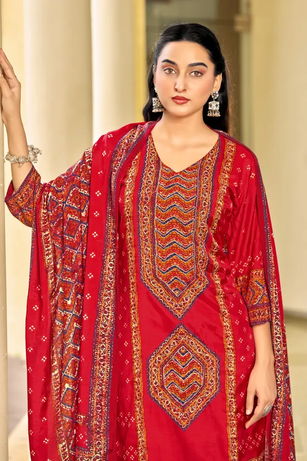 Red_Muslin_Straight_Print_Kurta_Set_For_Women