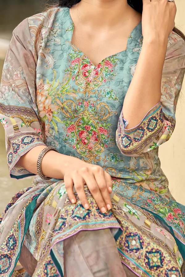 Multicolor_Muslin_Printed_Kurta_Set_For_Women