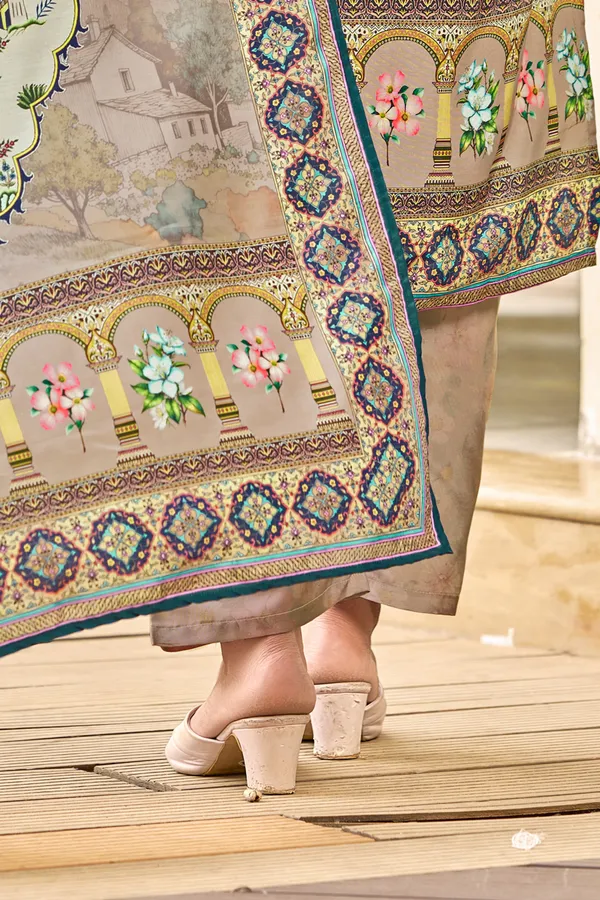 Multicolor_Muslin_Printed_Kurta_Set_For_Women