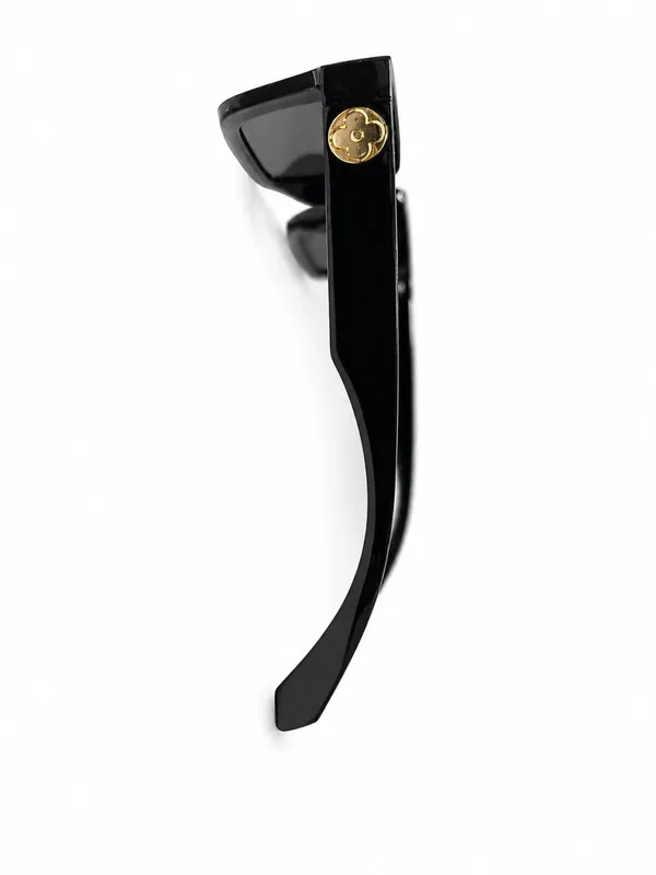 Black_Rectangular_Sunglasses_for_Men_And_Women