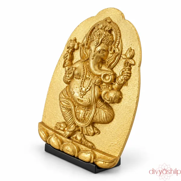 Gold_Ganesh_ji_Stone_Idol_For_Home_Decor