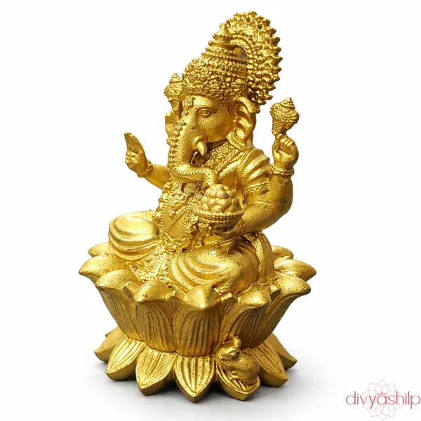 Gold_Lord_Ganesha_Resin_Lotus_Base_Idol_For_Home_Decor