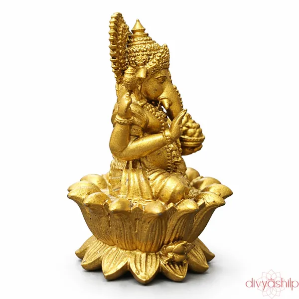 Gold_Lord_Ganesha_Resin_Lotus_Base_Idol_For_Home_Decor