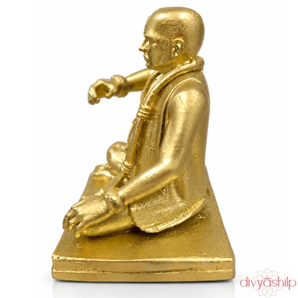 Sri_Gondavalekar_Maharaj_Ji_Resin_3_Inch