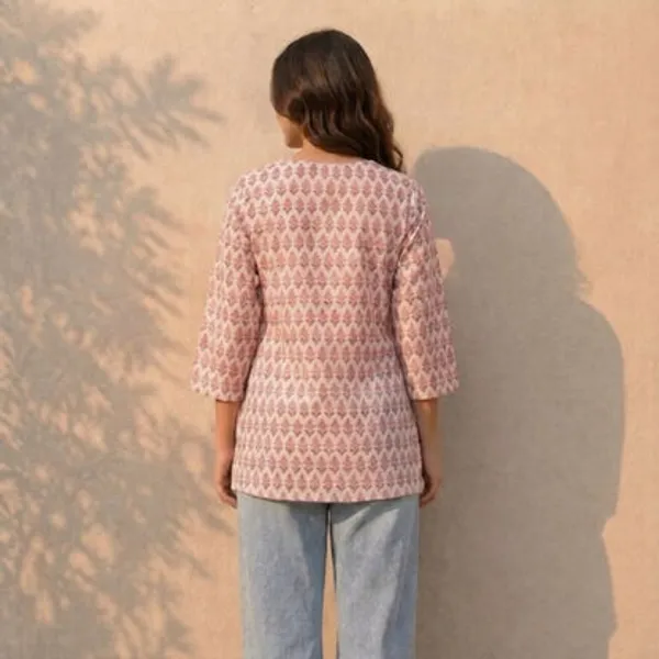 Pink_Cotton_Printed_Short_Kurti_For_Women