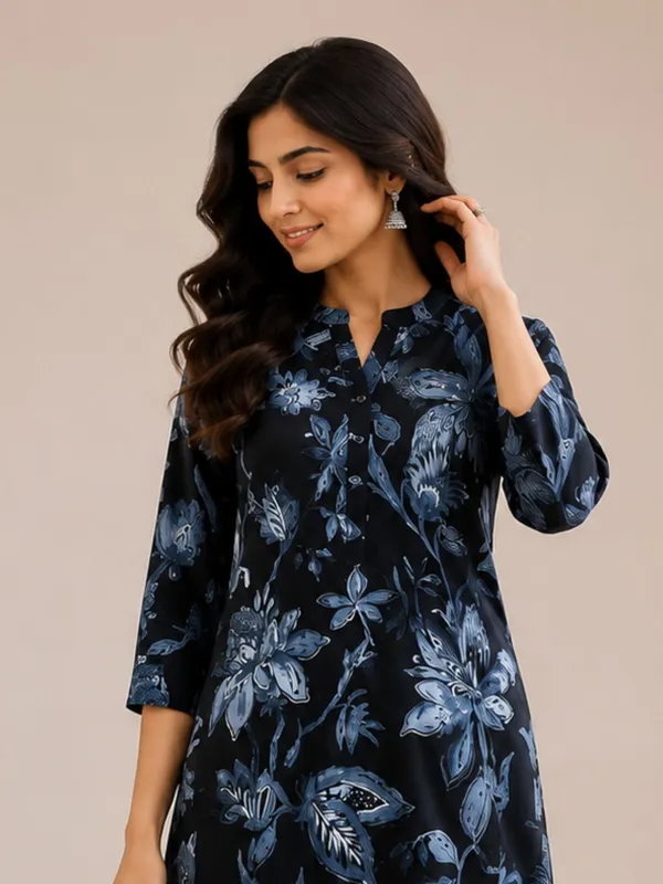 Blue_Black_Printed_Rayon_kurti