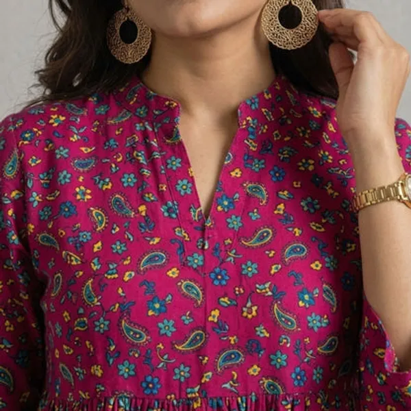 Maroon_Cotton_Printed_Short_Kurti_For_Women
