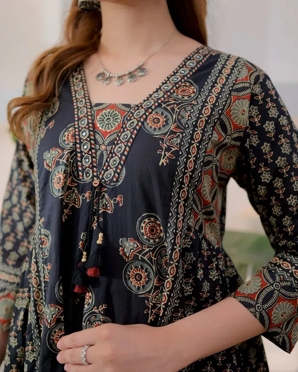 Black_Cotton_Printed_Anarkali_Kurti_Pant_Dupatta_Set_For_Women