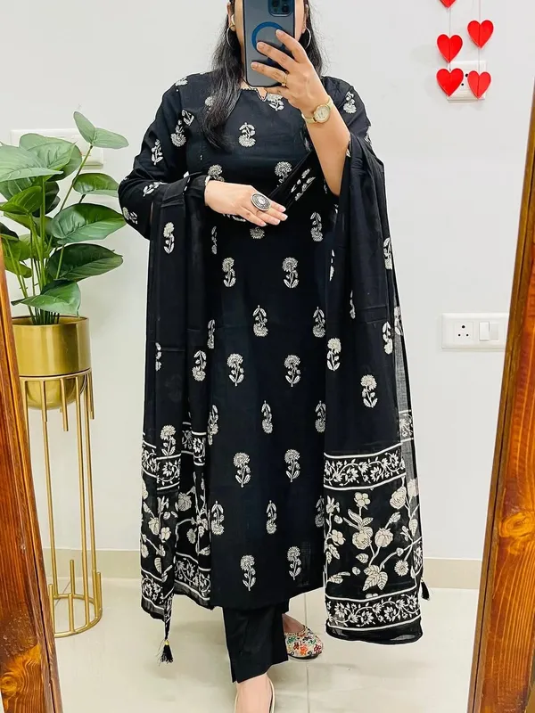 Black_Cotton_Printed_Kurta_Pant_Dupatta_Set_For_Women