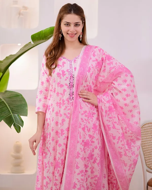 Pink_Cotton_Floral_Printed_Kurta_Pant_Dupatta_Set_For_Women