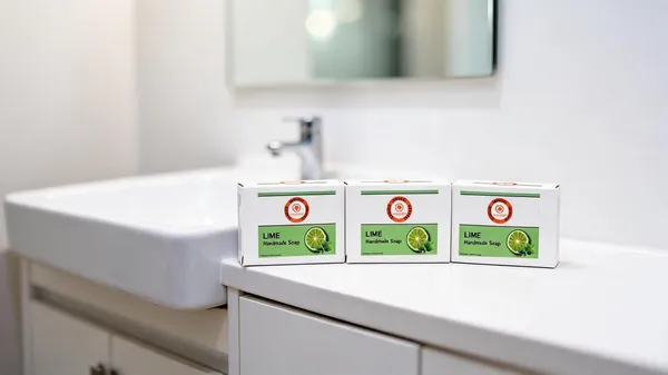 Lime_Glycerin_Vitamin_C_Brightening_Handmade_Soap_100G_-_Pack_Of_3