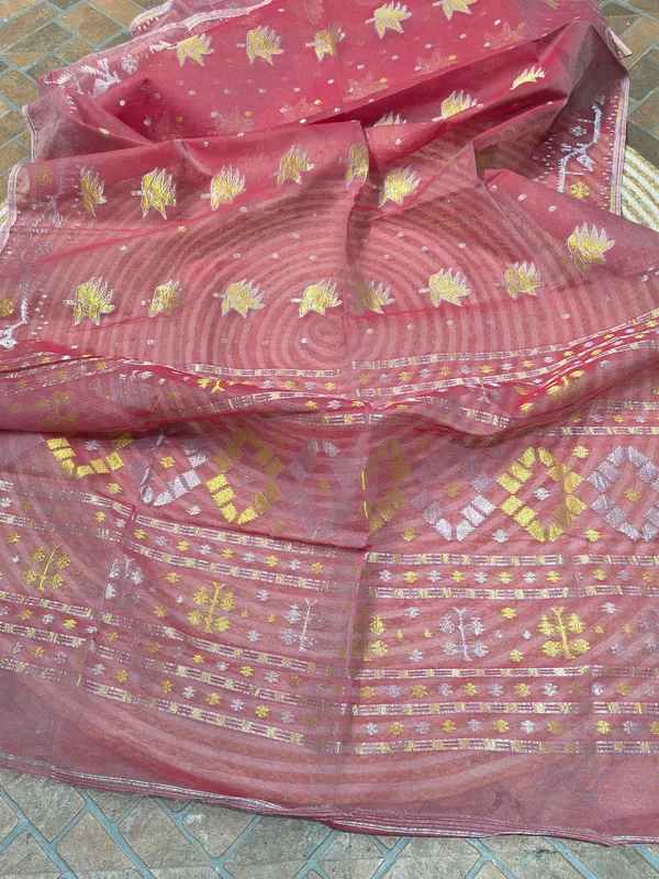 Pink_Organza_Floral_Saree_for_Women