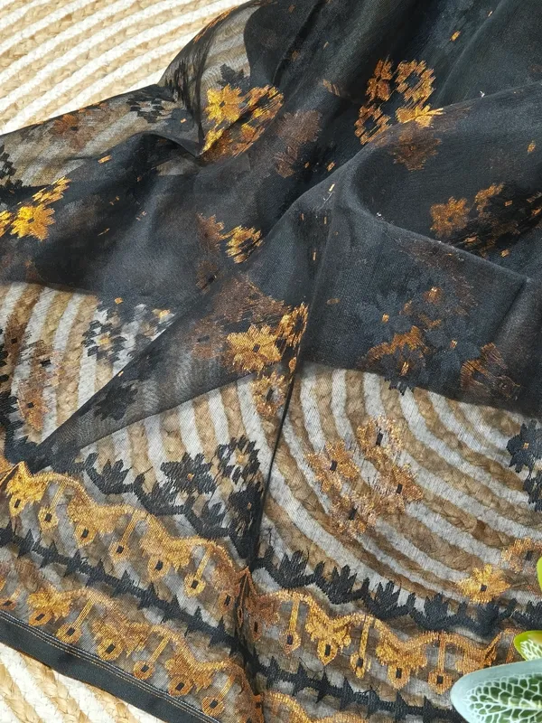 Black_Organza_Floral_Saree_For_Women