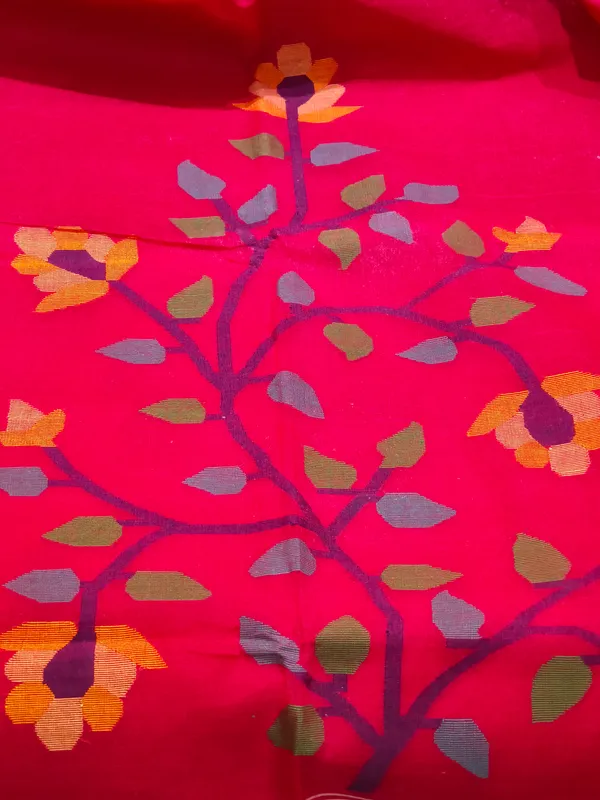 Pink_Floral_Print_Saree_For_Women