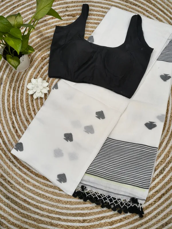 White_Soft_Cotton_Jamdani_Saree