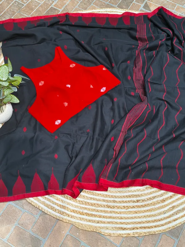Black_Woven_Saree_for_Women