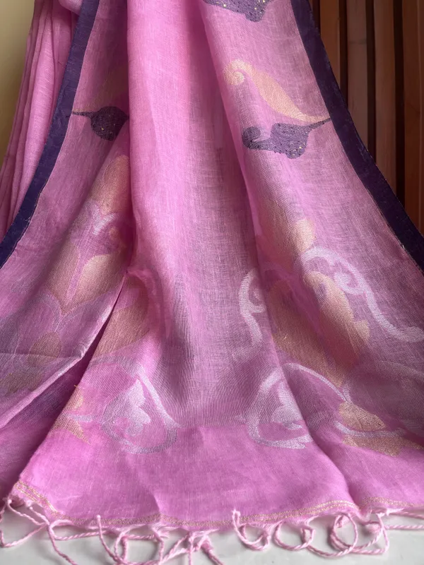 Pink_Linen_Jamdani_Saree_With_Needlework