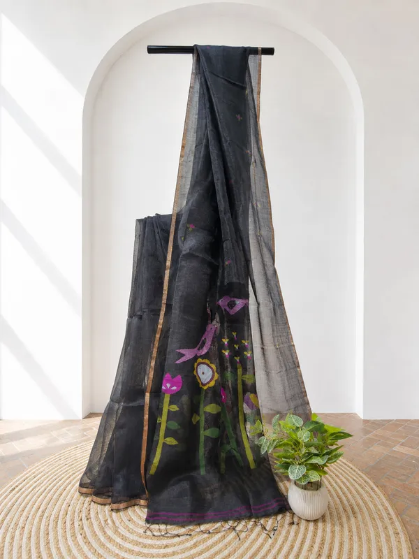 Black_Silk_Linen_Saree_With_Bird_Motif