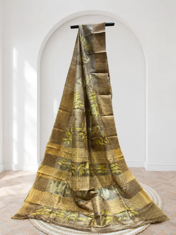 Green_Woven_Saree_for_Women