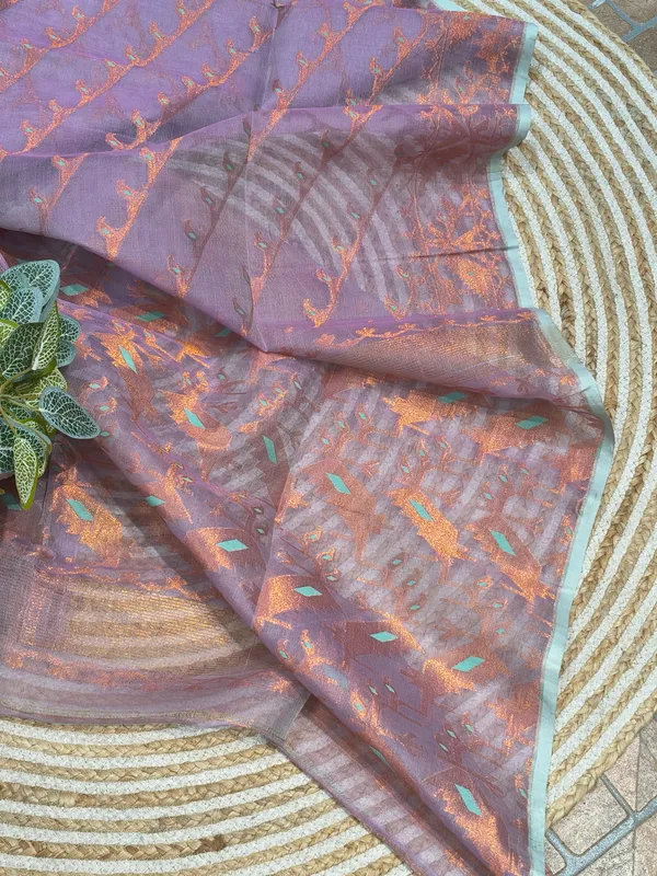 Purple_Woven_Floral_Saree_for_Women