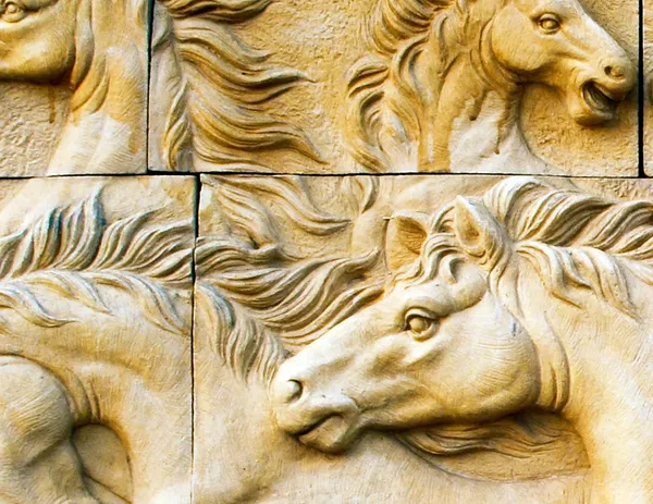Running_Horse_Mural_Wallpaper