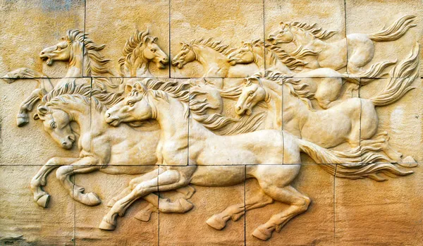 Running_Horse_Mural_Wallpaper