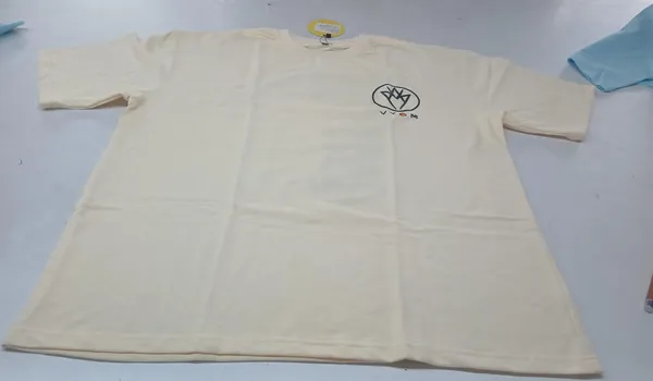 Cream_Graphic_Print_Regular_Fit_T-Shirt_for_Men