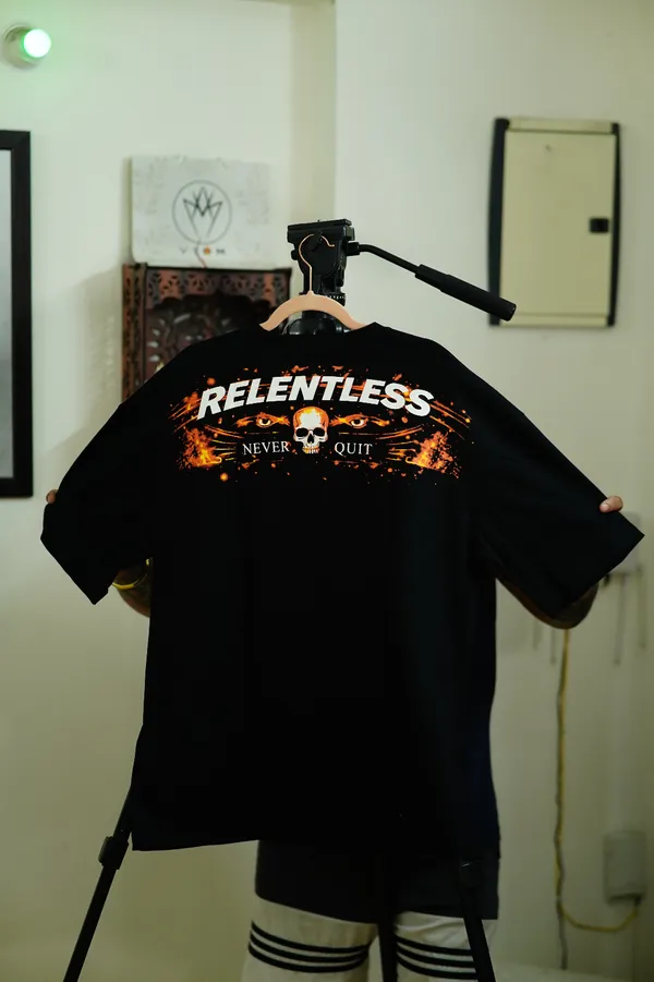 Black_Graphic_Regular_Fit_T_Shirt_for_Men