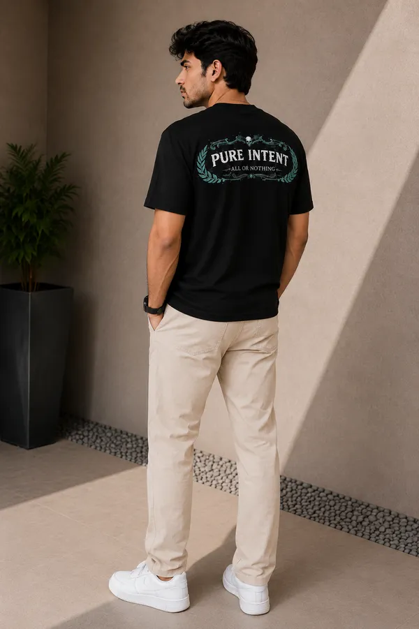 Black_Oversized_Graphic_T-Shirt_for_Men