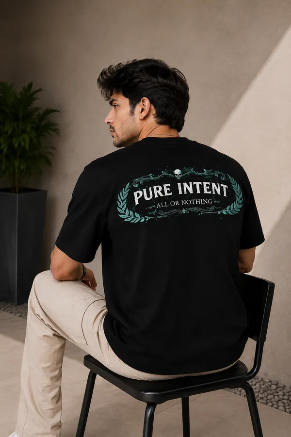 Black_Oversized_Graphic_T-Shirt_for_Men