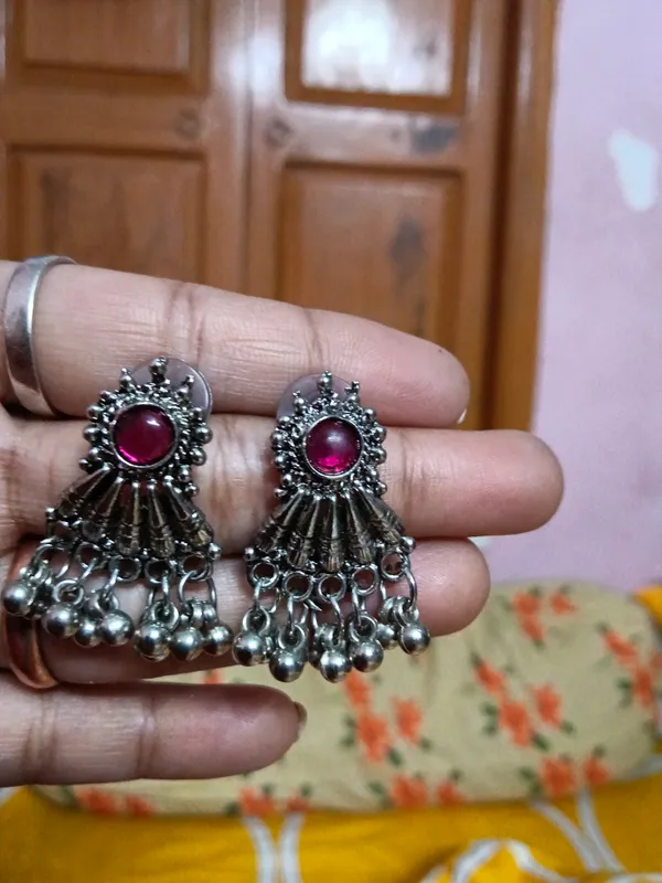Silver_Alloy_Jhumka_Earrings_For_Women
