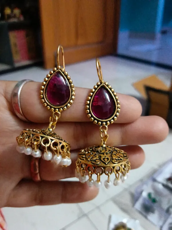 Pink_Alloy_Jhumka_Earrings_For_Women