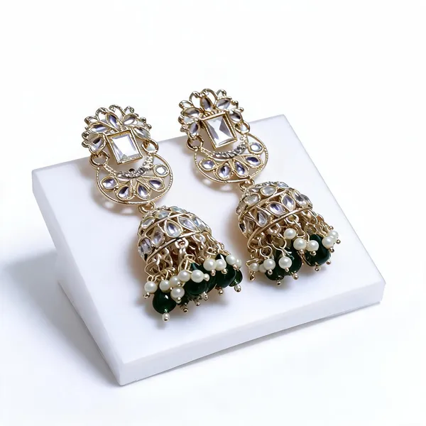 Gold_Alloy_Jhumka_Earrings_For_Women