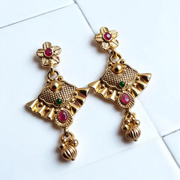 Gold_Alloy_Jhumka_Earrings_For_Women