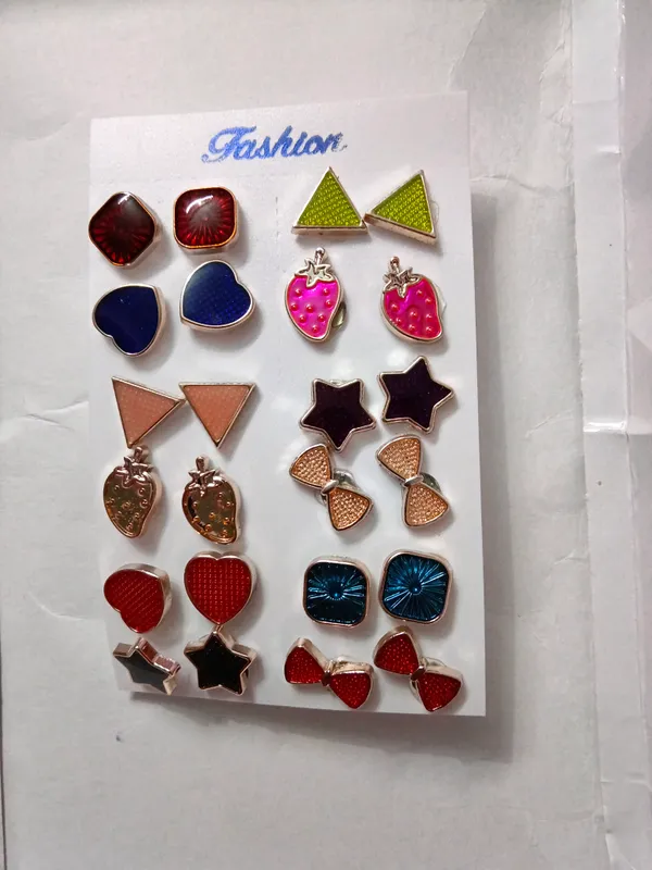 Multicolor_Alloy_Stud_Earrings_For_Women