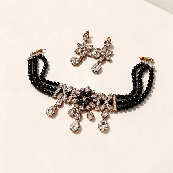 Black_Alloy_Necklace_Set_For_Women