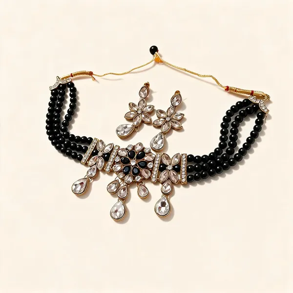 Black_Alloy_Necklace_Set_For_Women